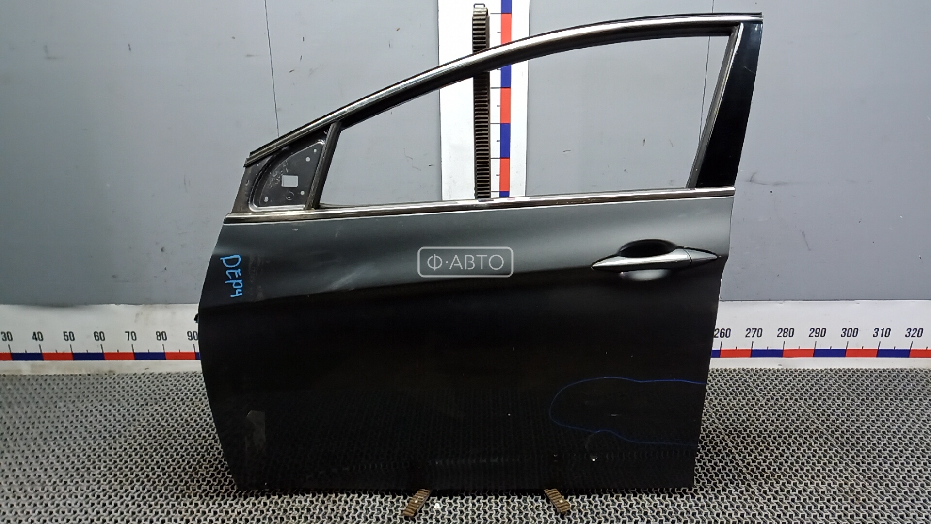 Дверь передняя левая