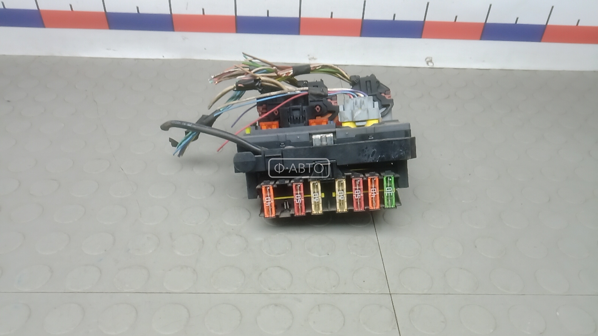 Блок предохранителей