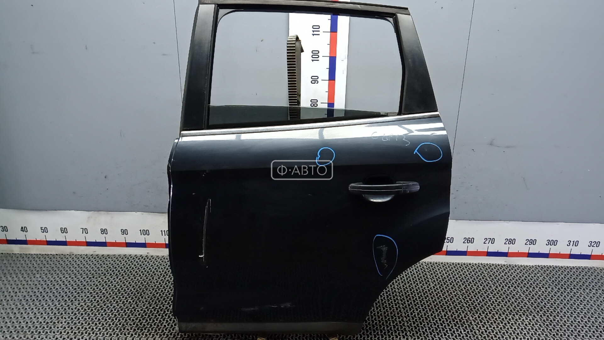 Дверь задняя левая