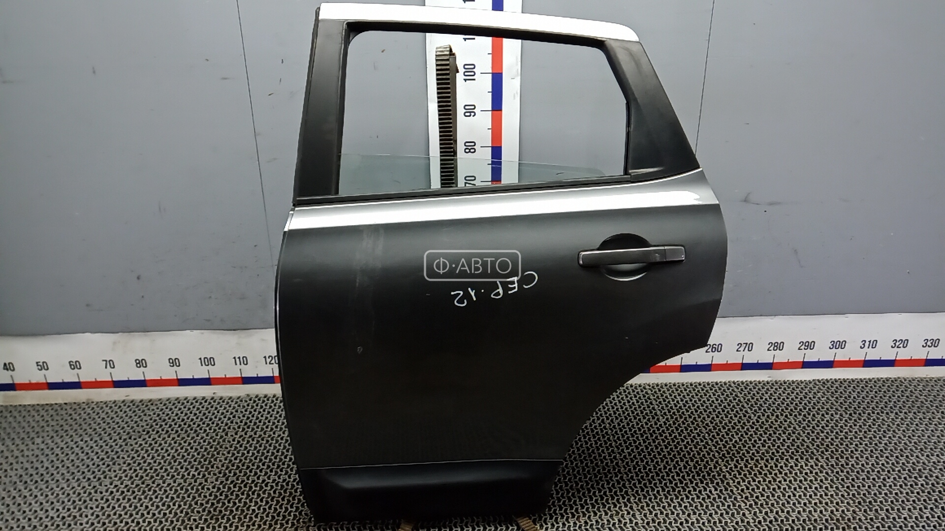 Дверь задняя левая