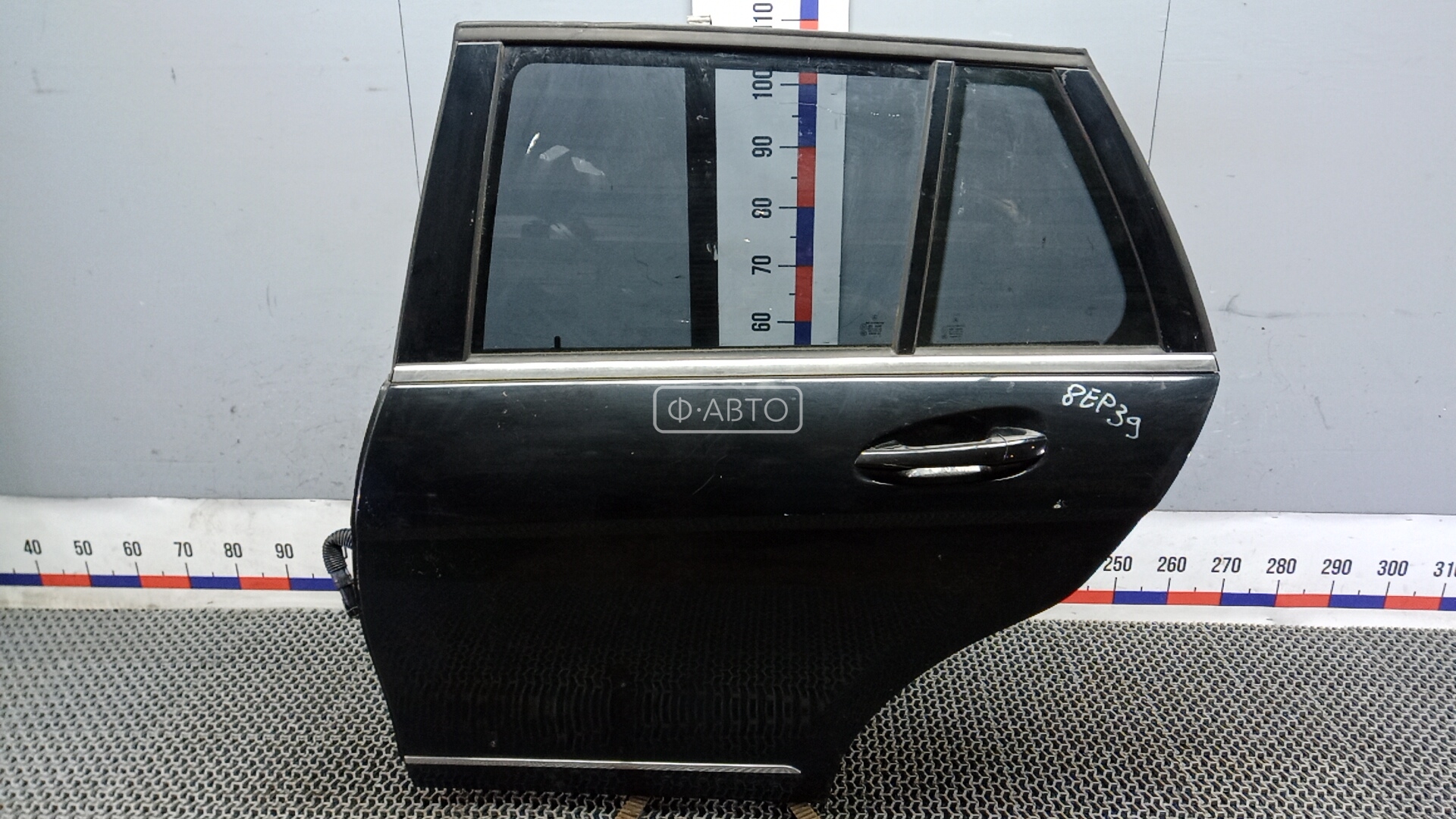 Дверь задняя левая