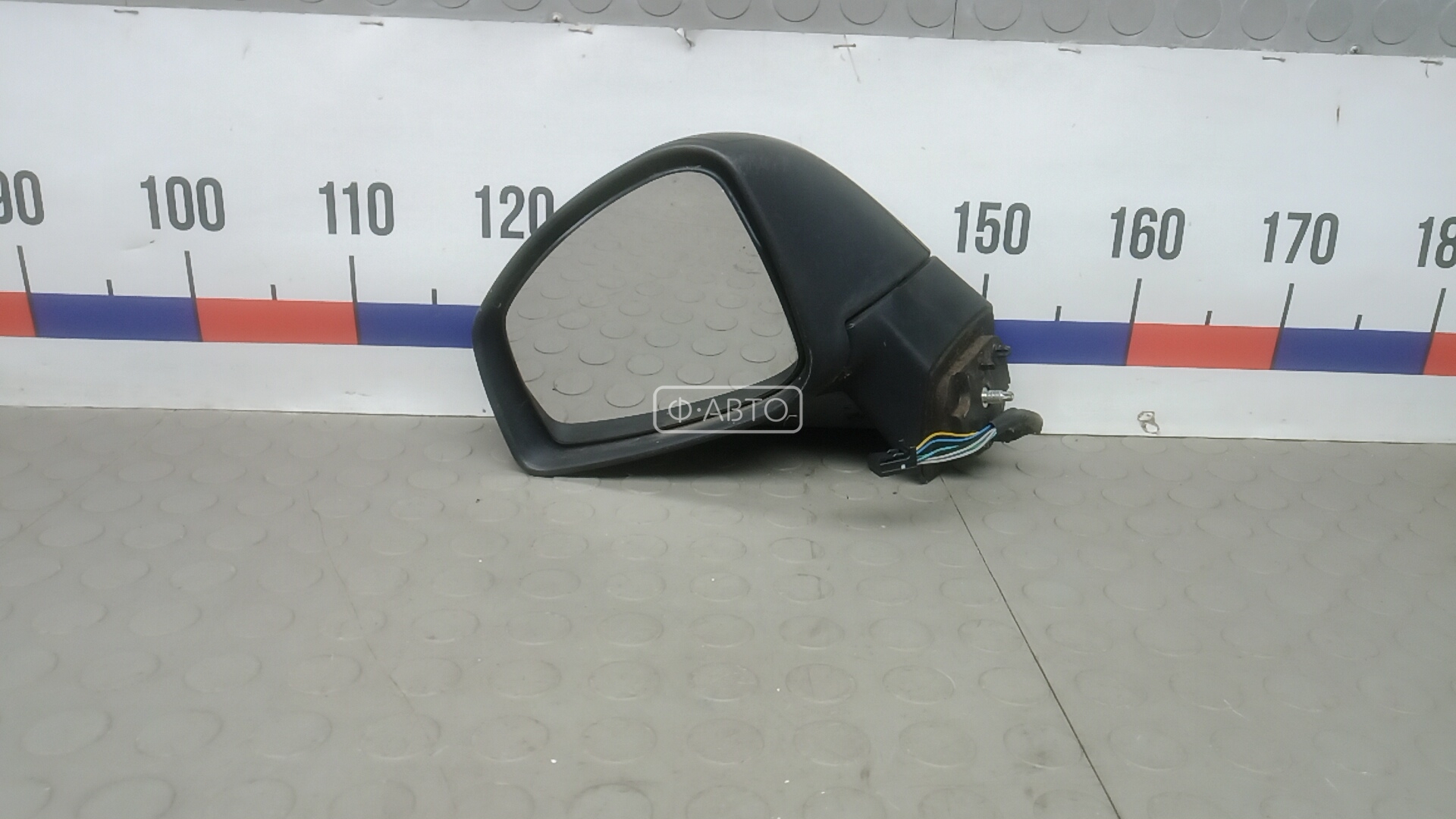 Зеркало наружное левое