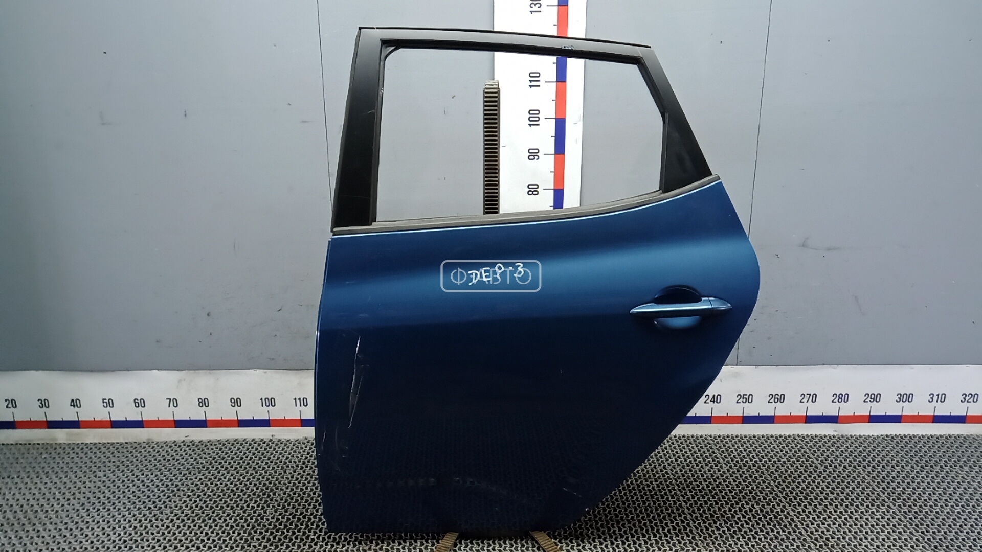 Дверь задняя левая