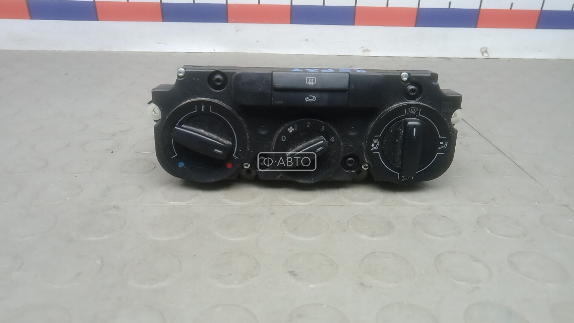 Блок управления печки и климат-контроля