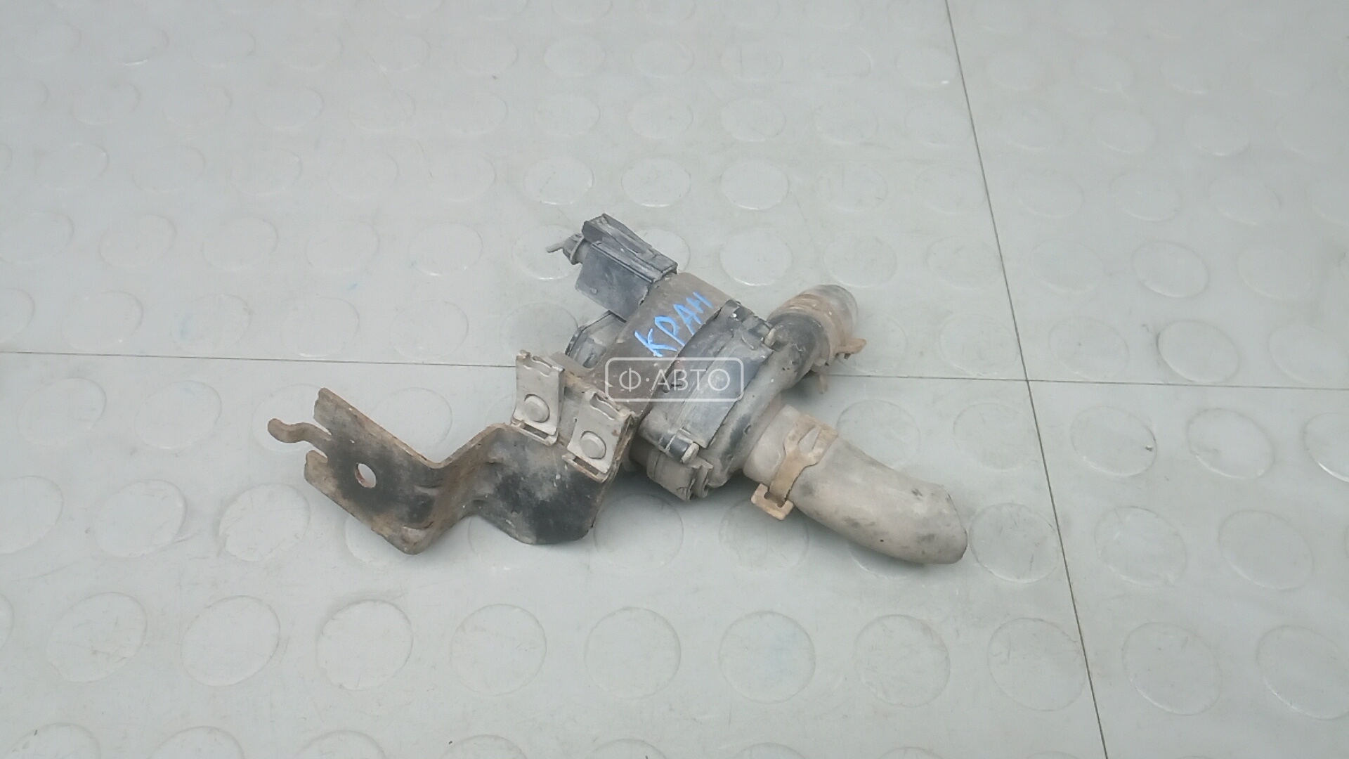 Кран отопителя (печки