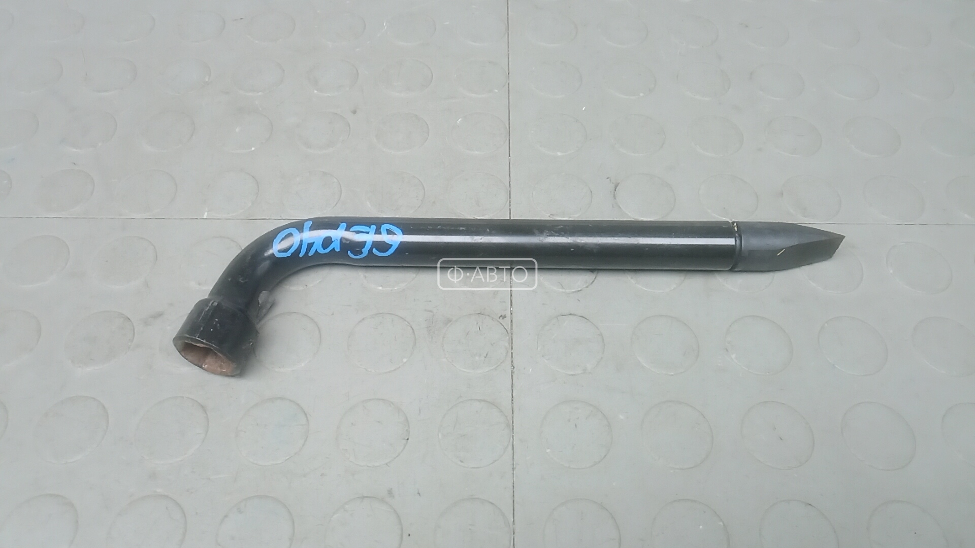 Ключ колесный