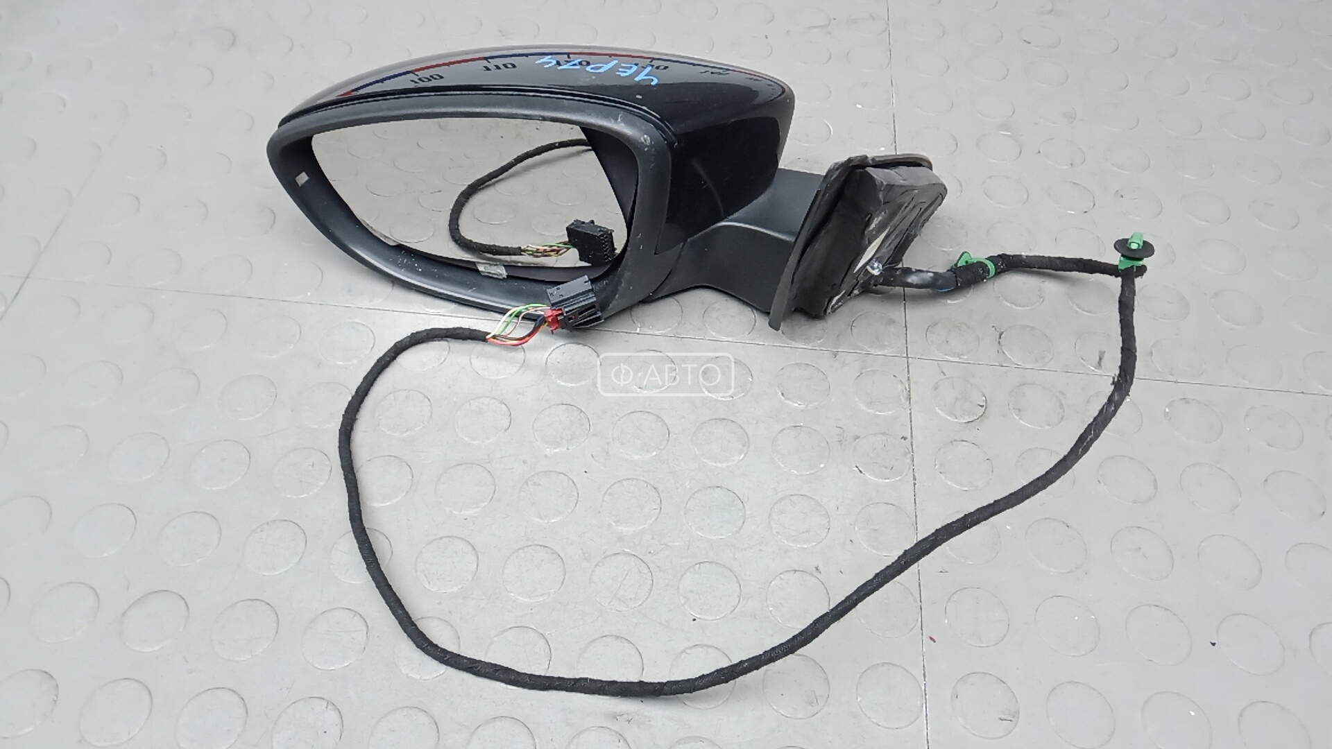 Зеркало наружное левое