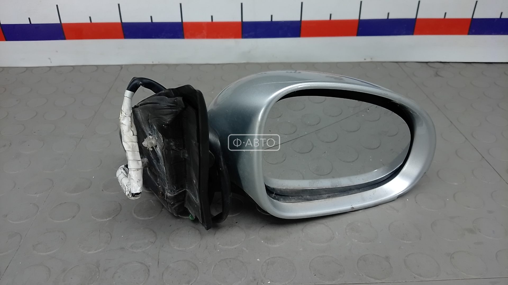 Зеркало наружное правое