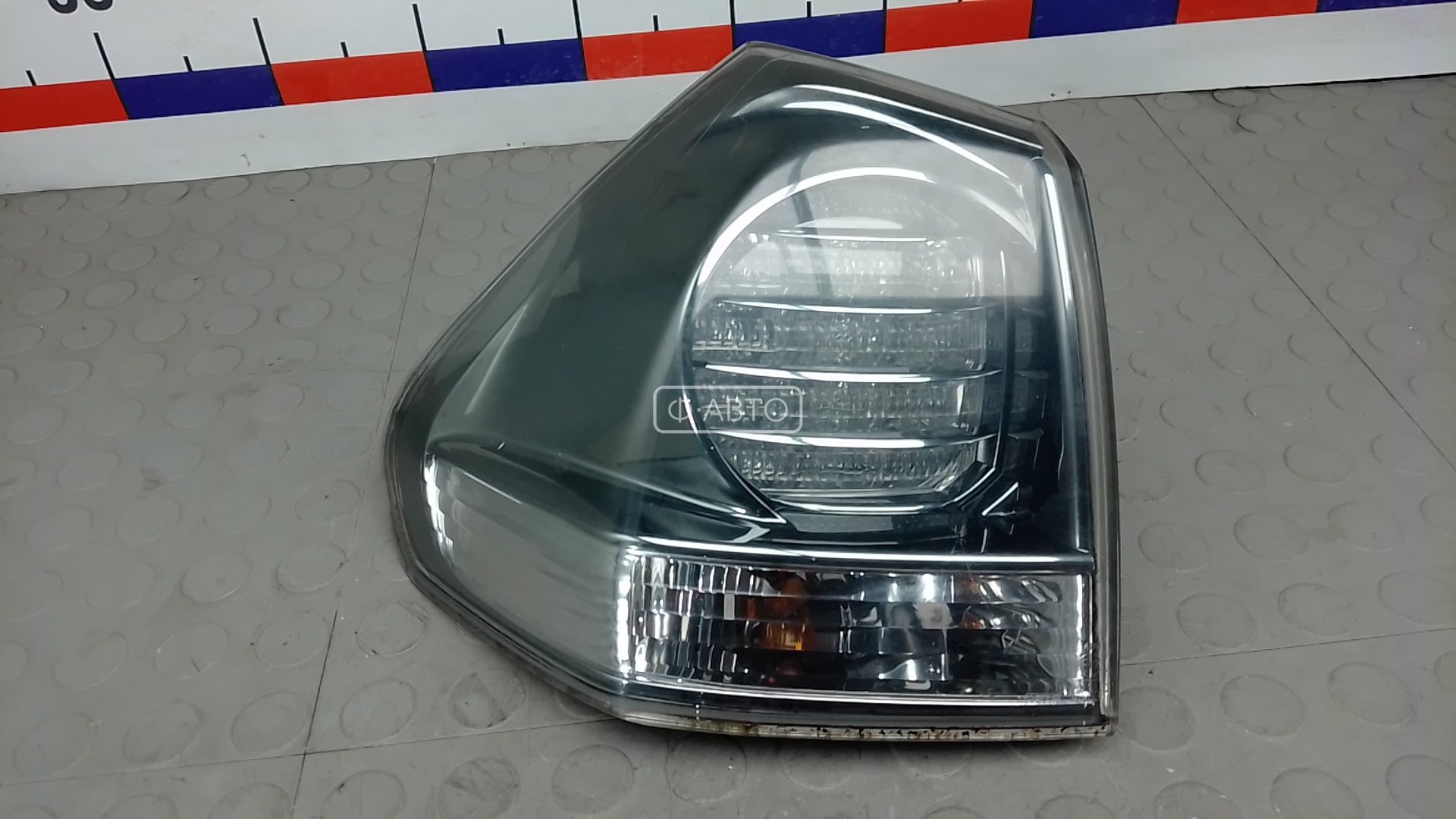 Фонарь задний левый