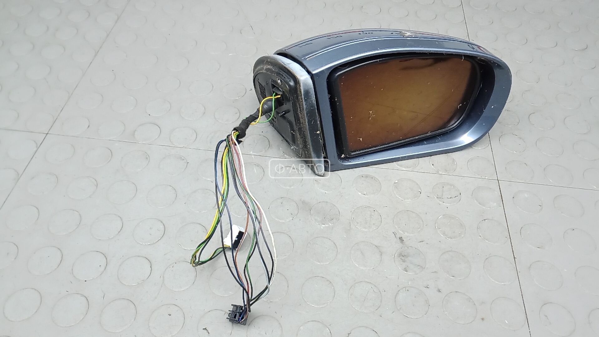 Зеркало наружное правое