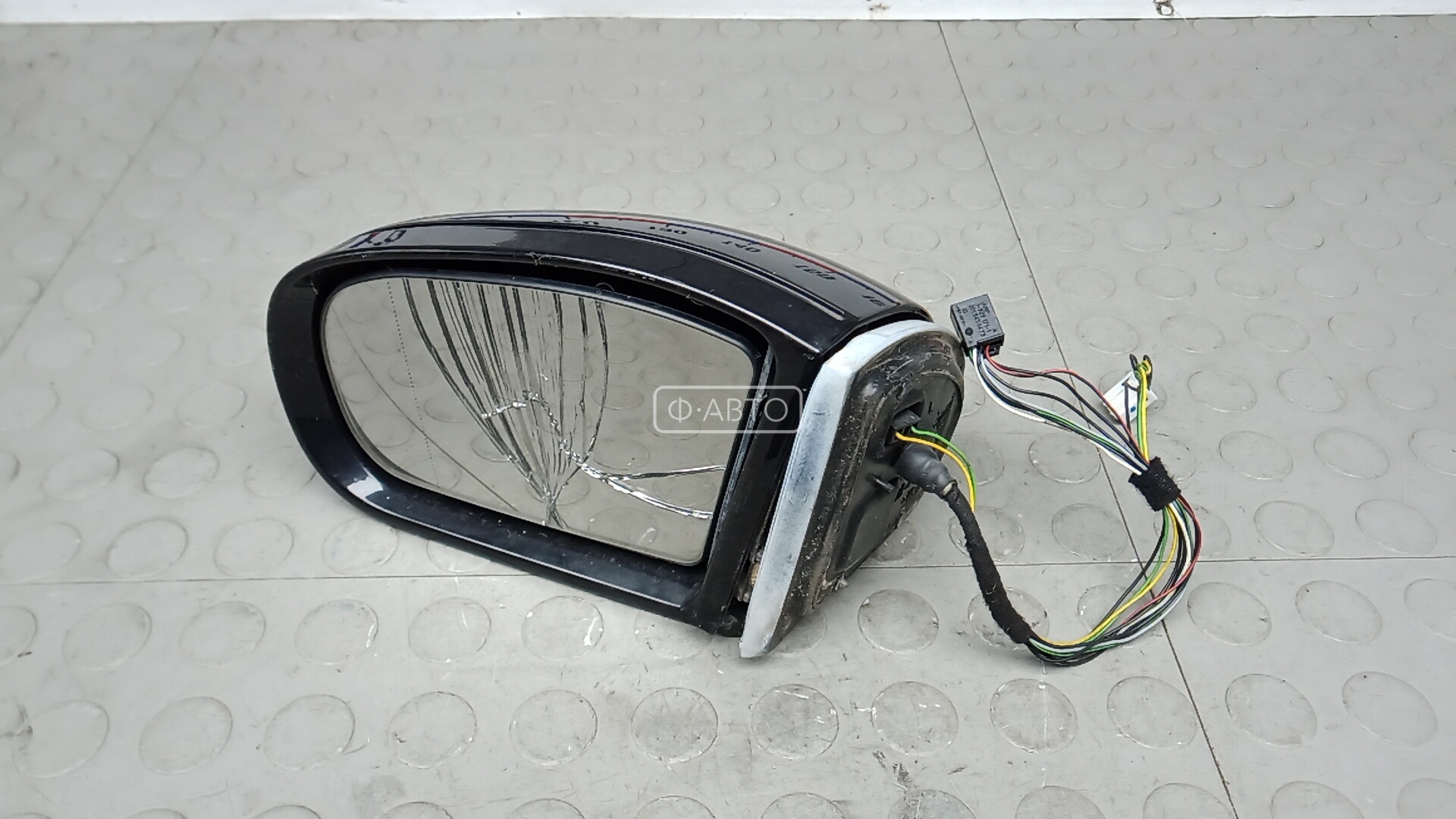 Зеркало наружное левое