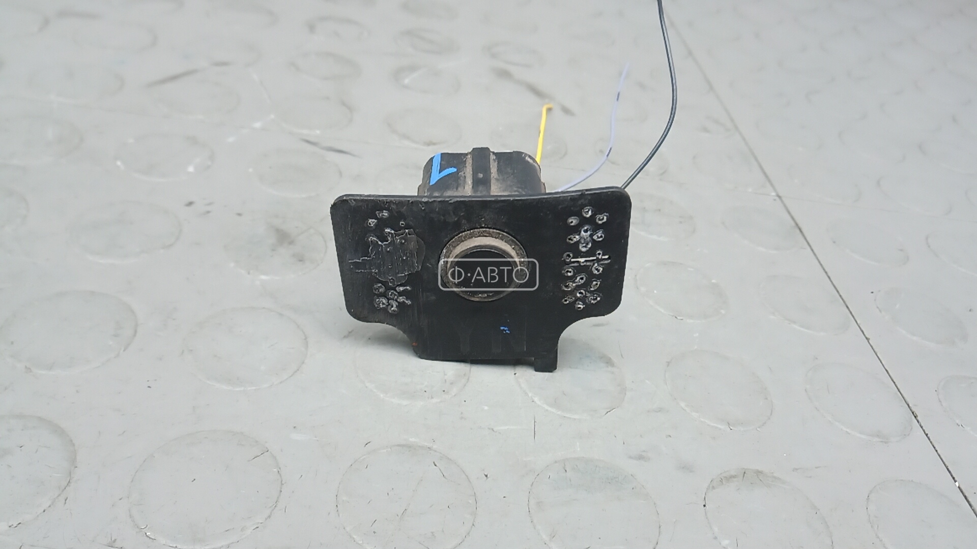 Парктроник задний