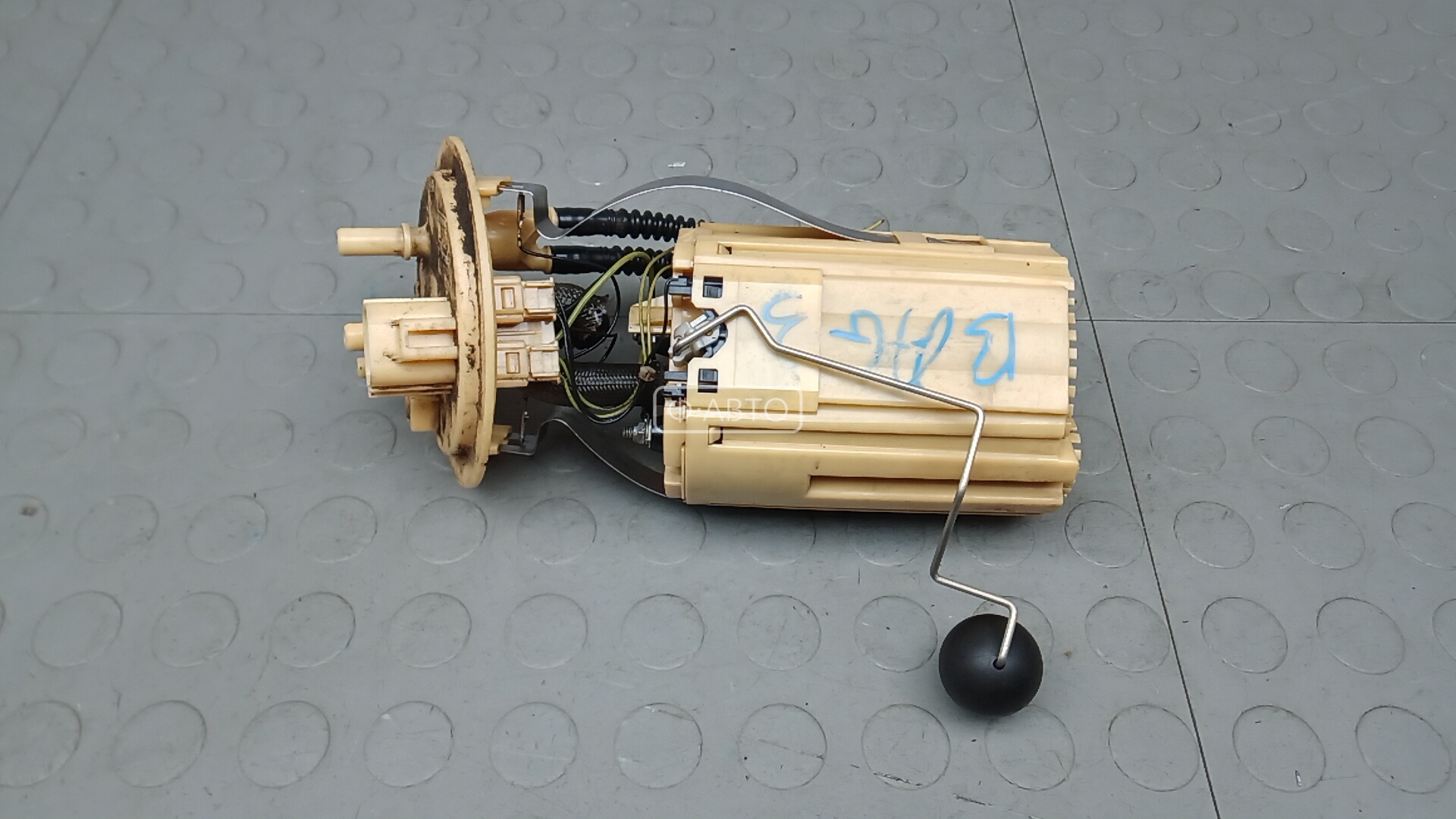 Насос топливный электрический