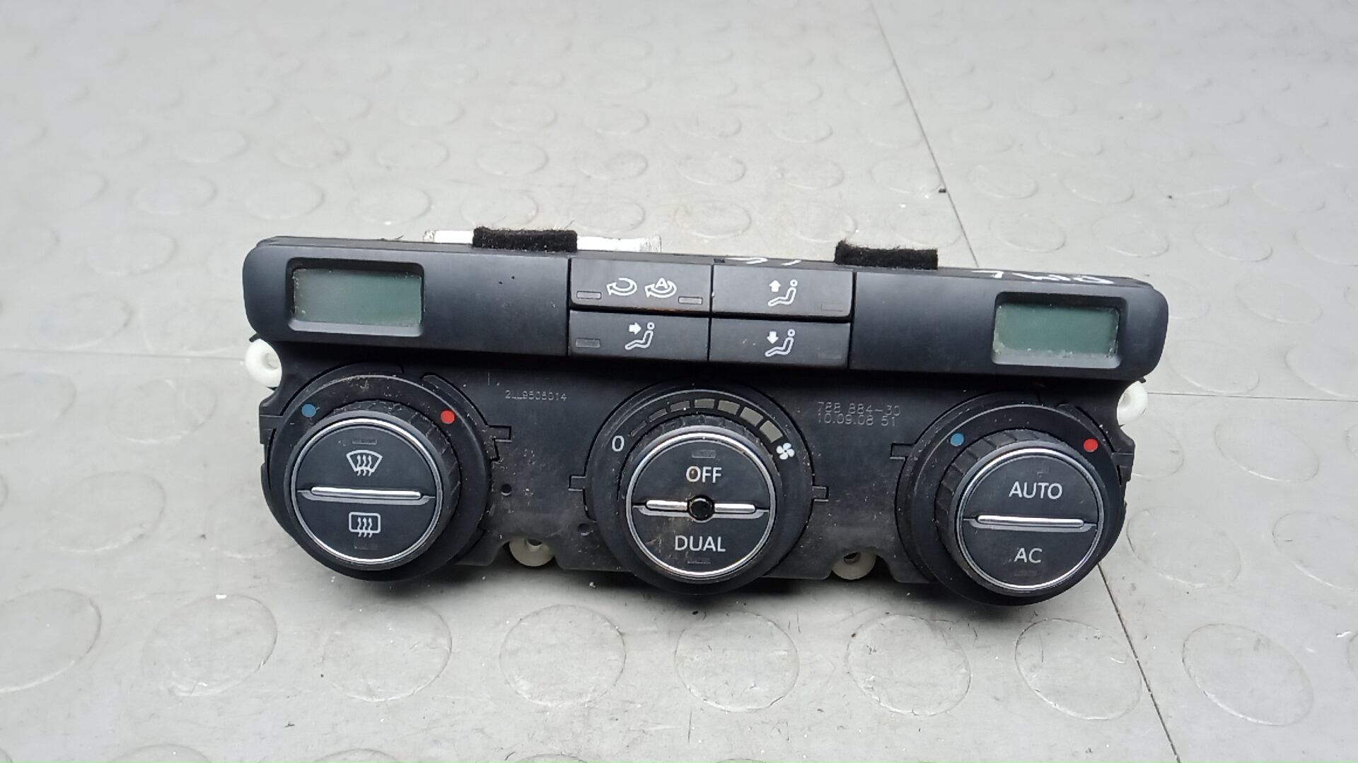 Блок управления печки и климат-контроля VOLKSWAGEN SCIROCCO 3RD