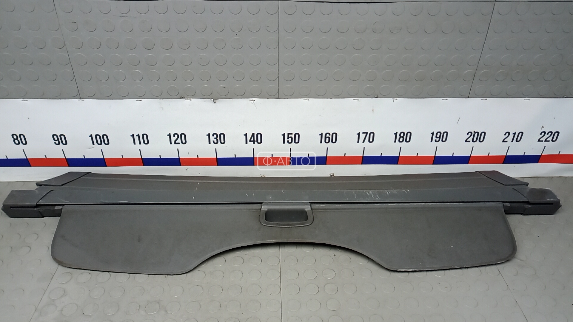 Шторка багажника