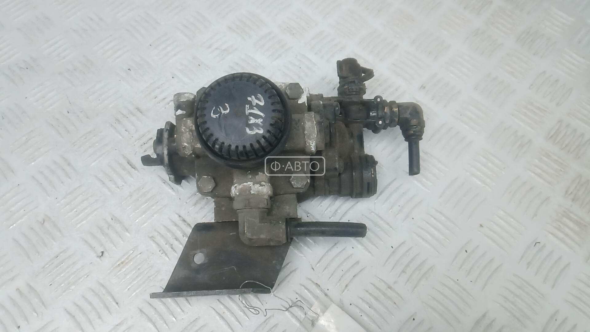 Клапан пневмоподвески MERCEDES BENZ ATEGO