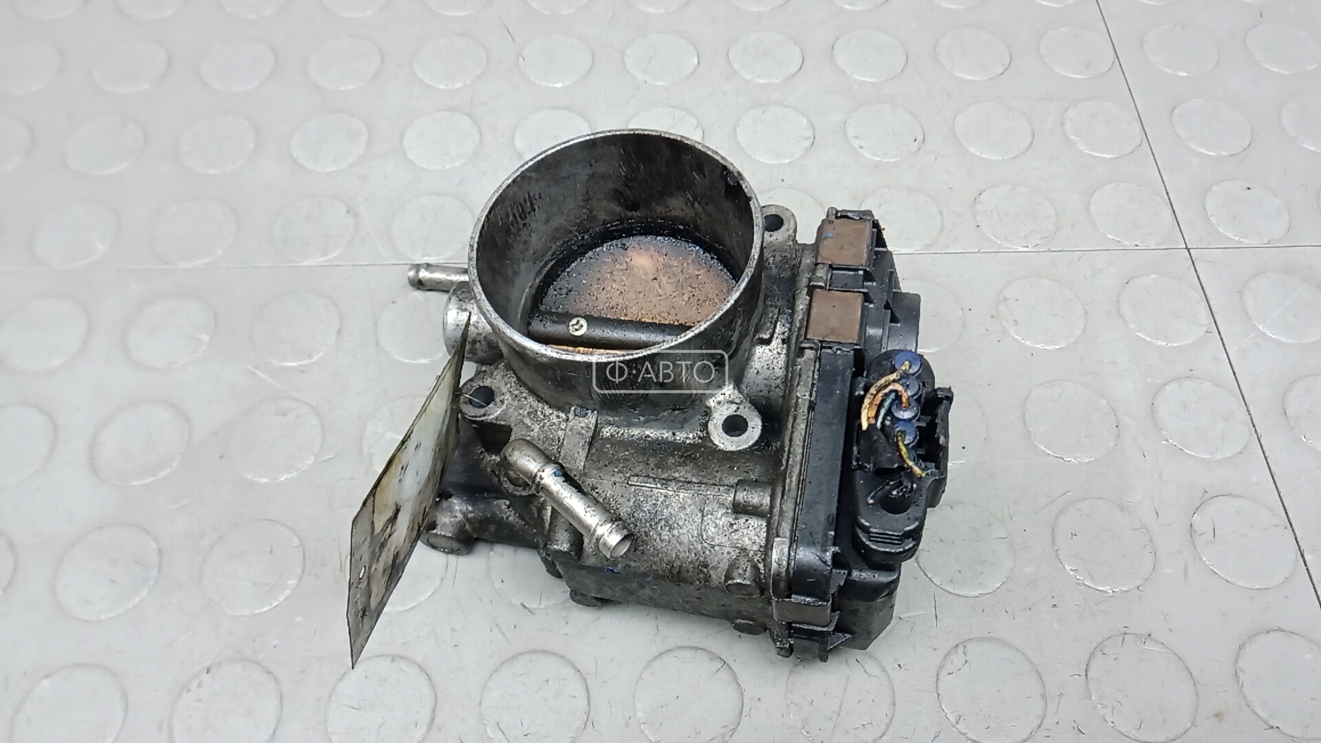 Дроссельная заслонка бензиновая