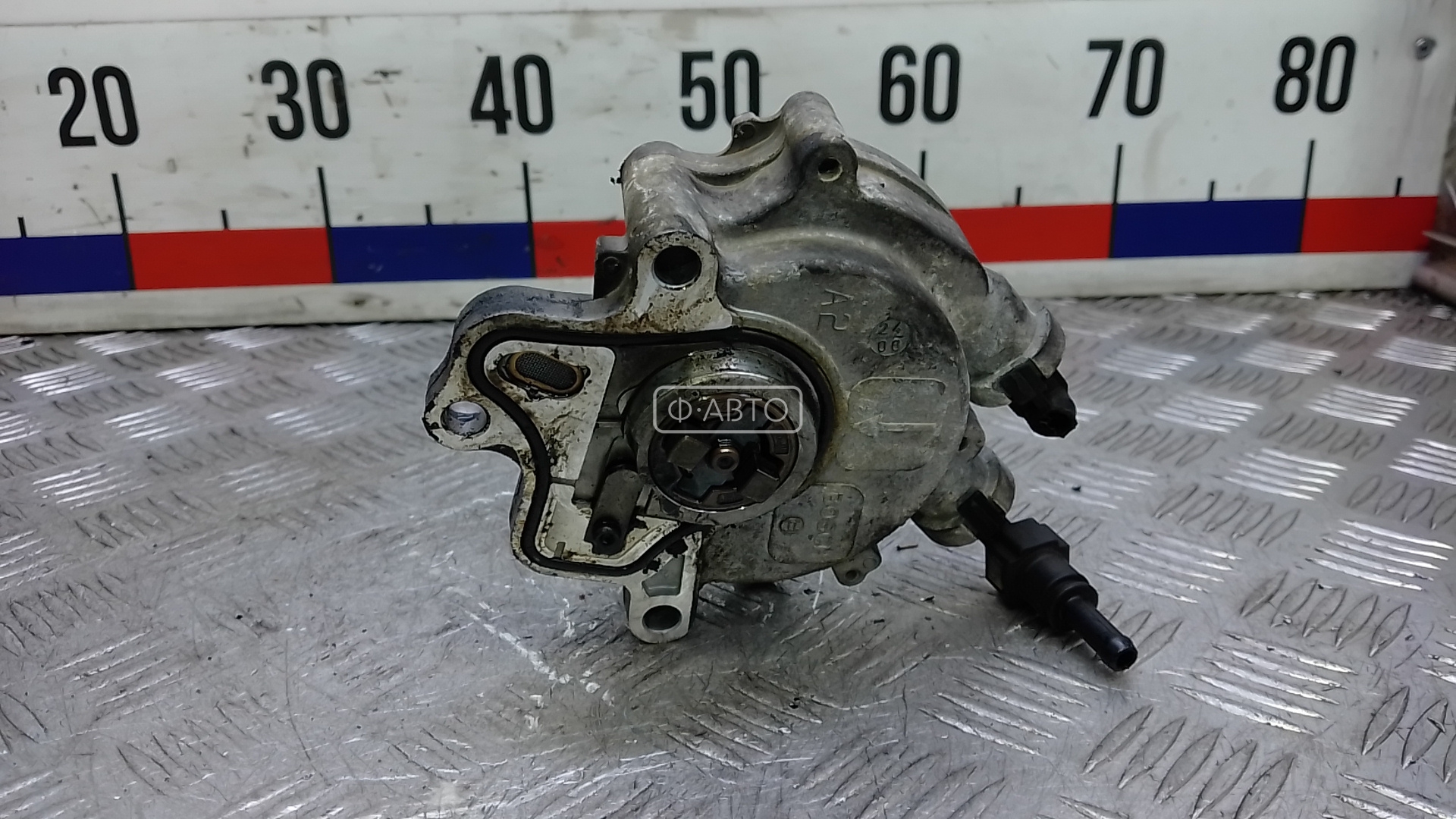 Насос вакуумный