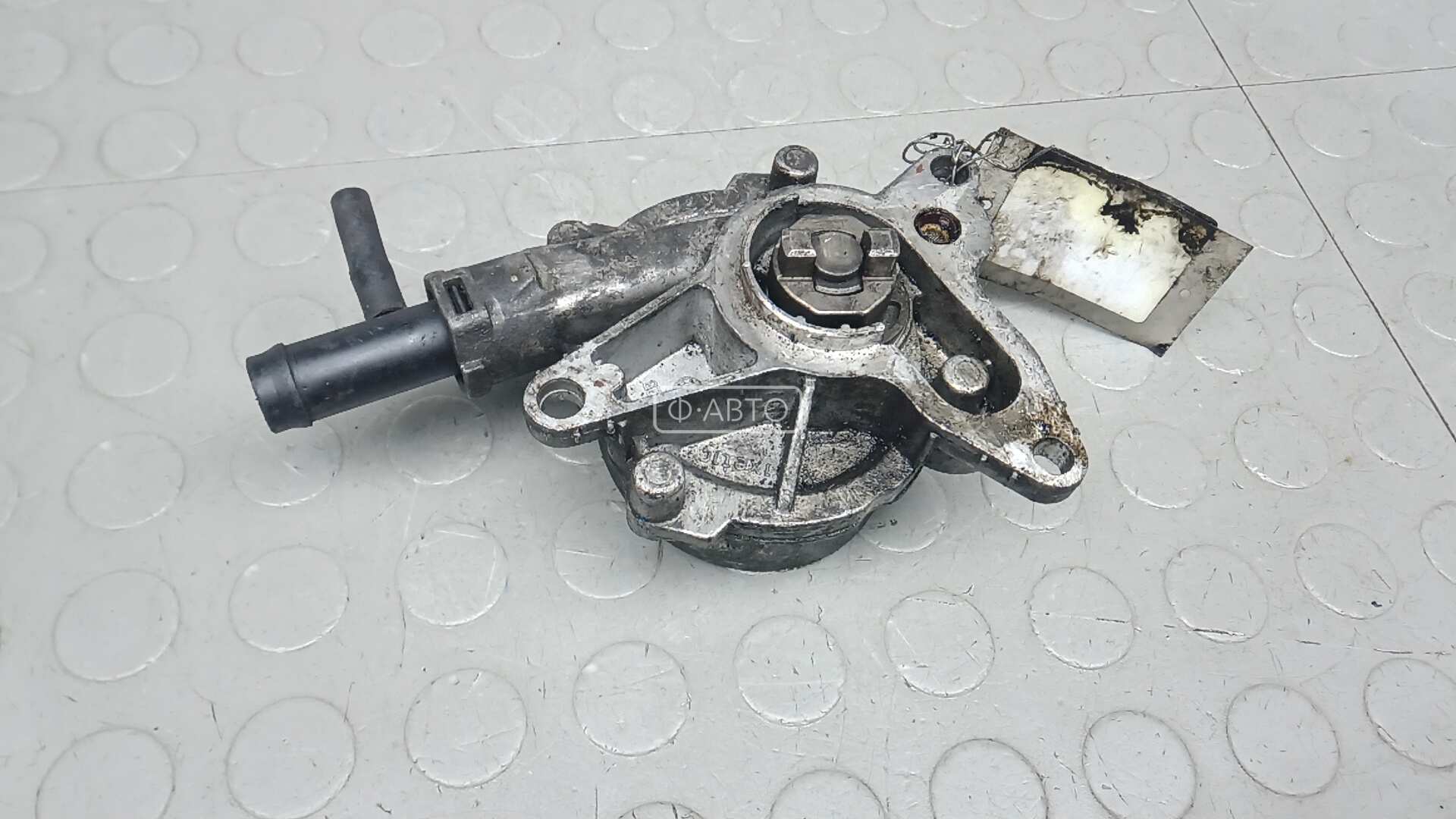 Насос вакуумный