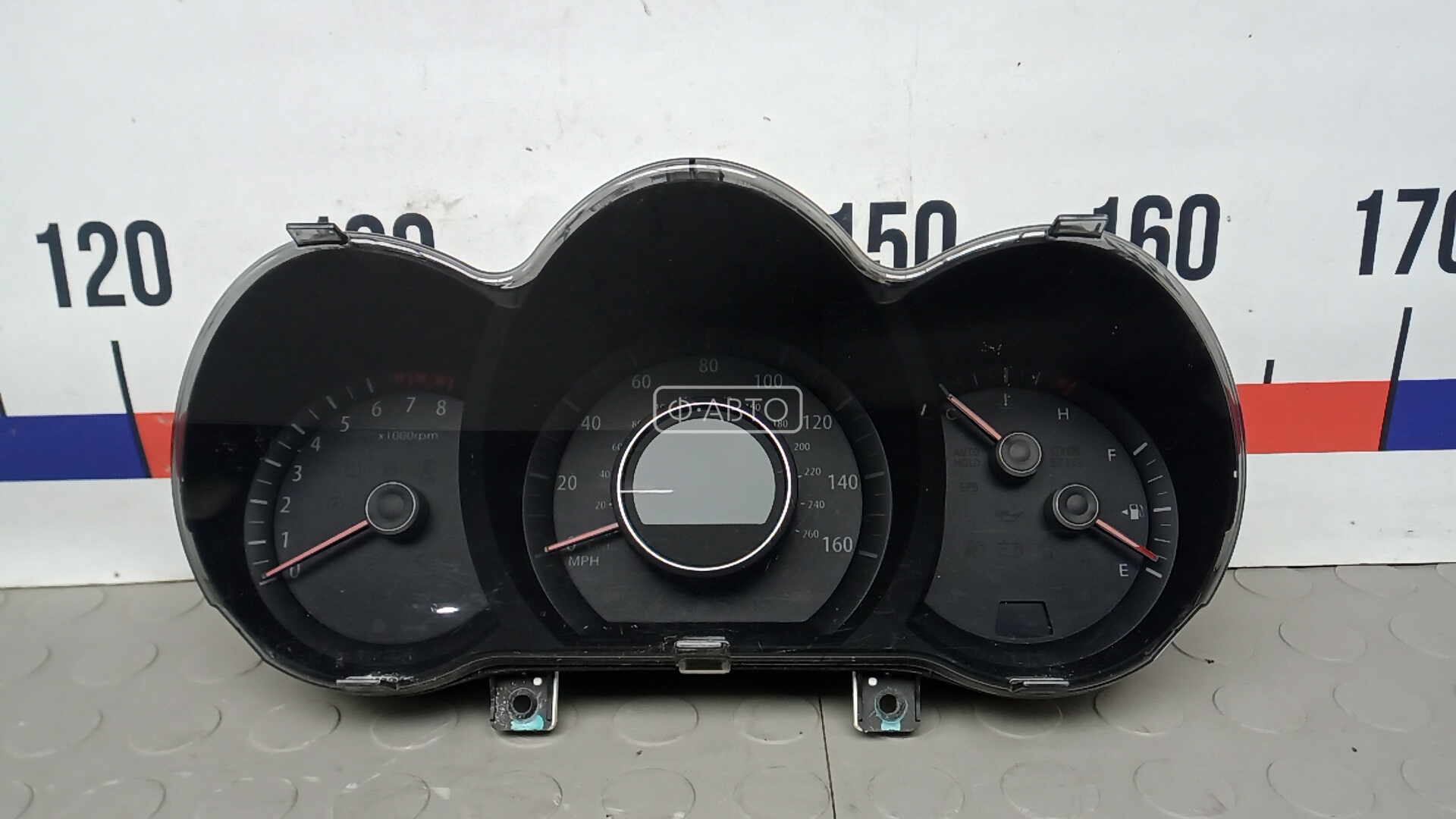 Щиток приборов