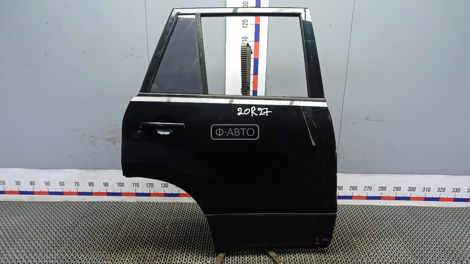 Дверь задняя правая