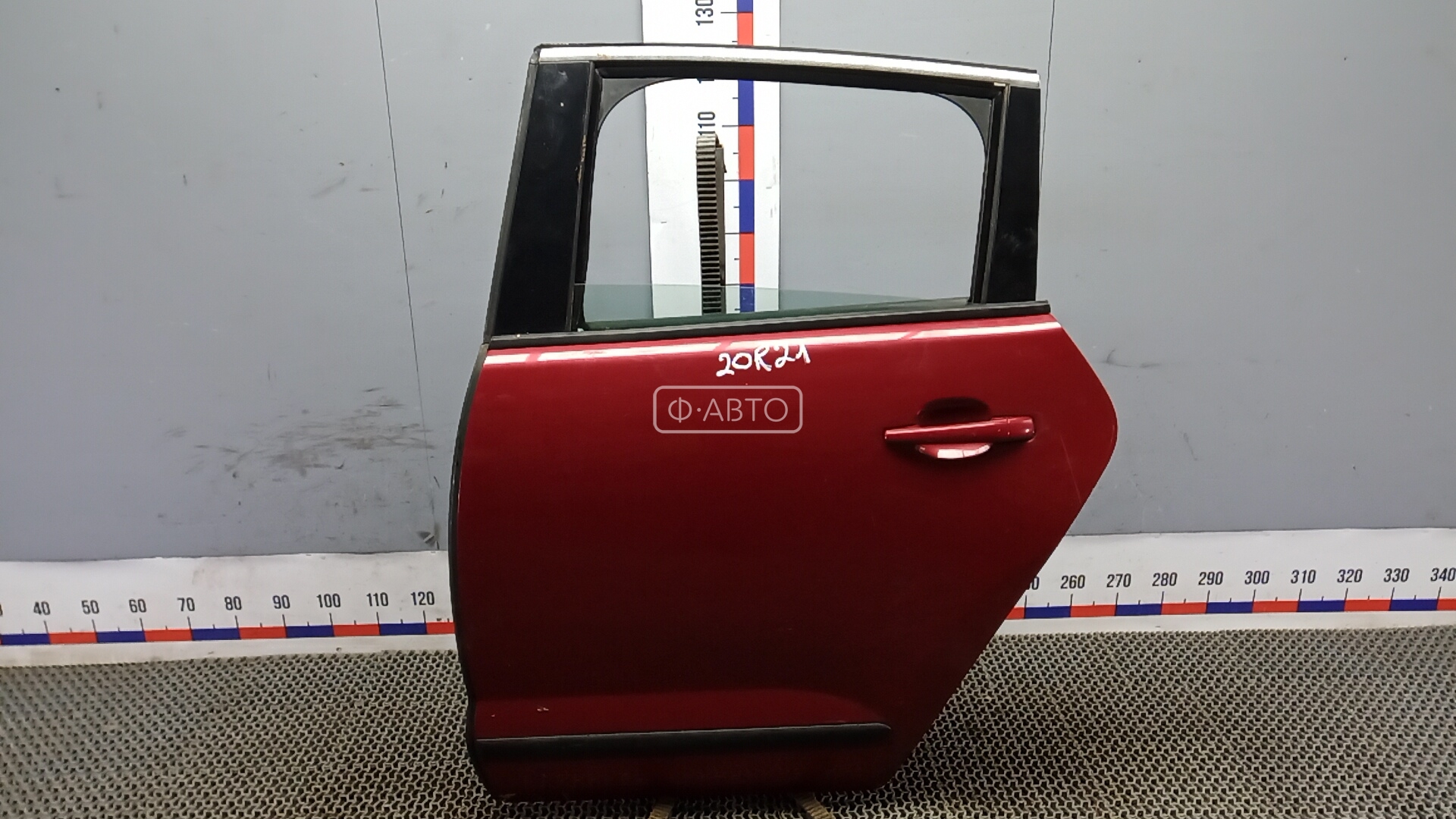 Дверь задняя левая