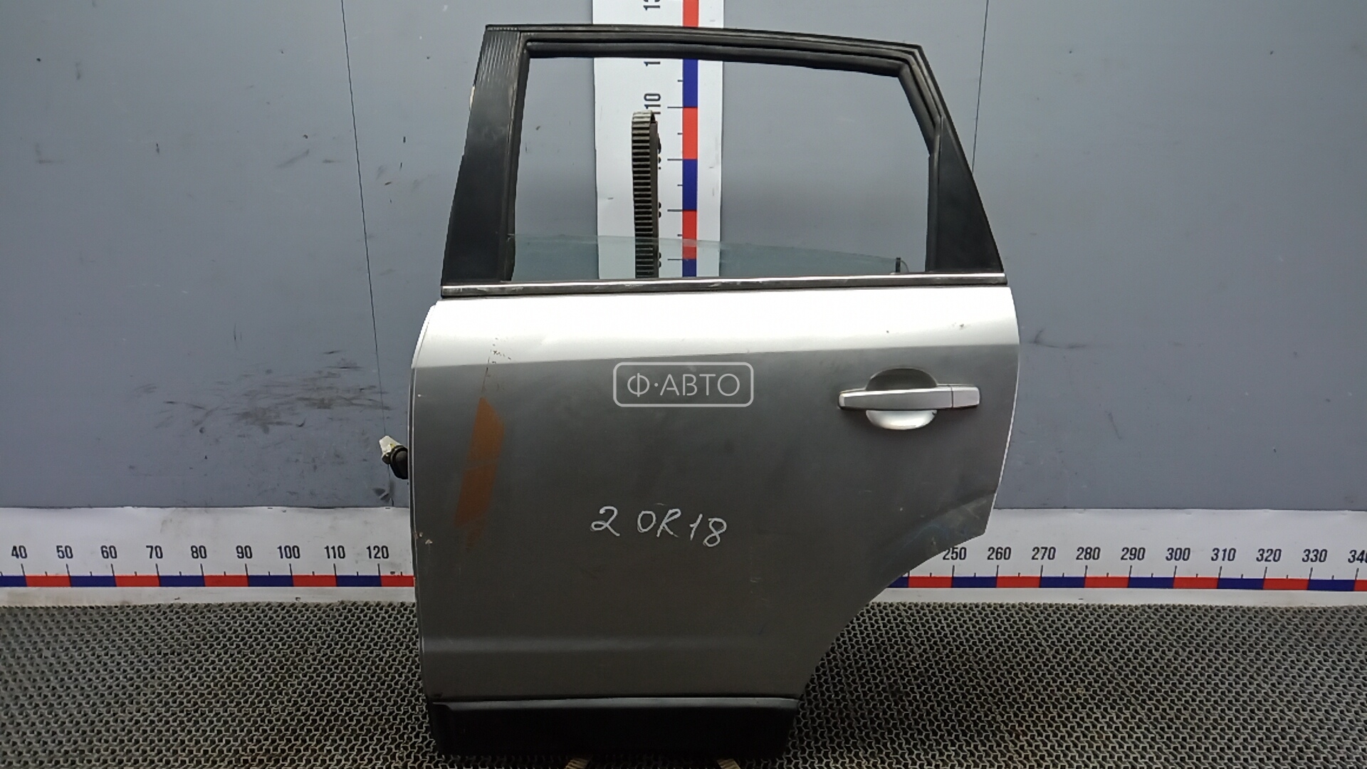 Дверь задняя левая