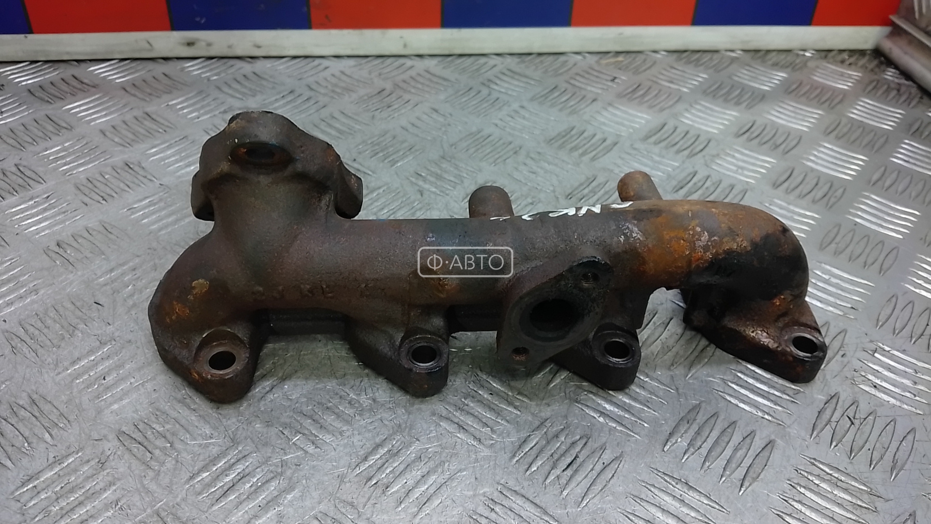 Выпускной коллектор дизельный