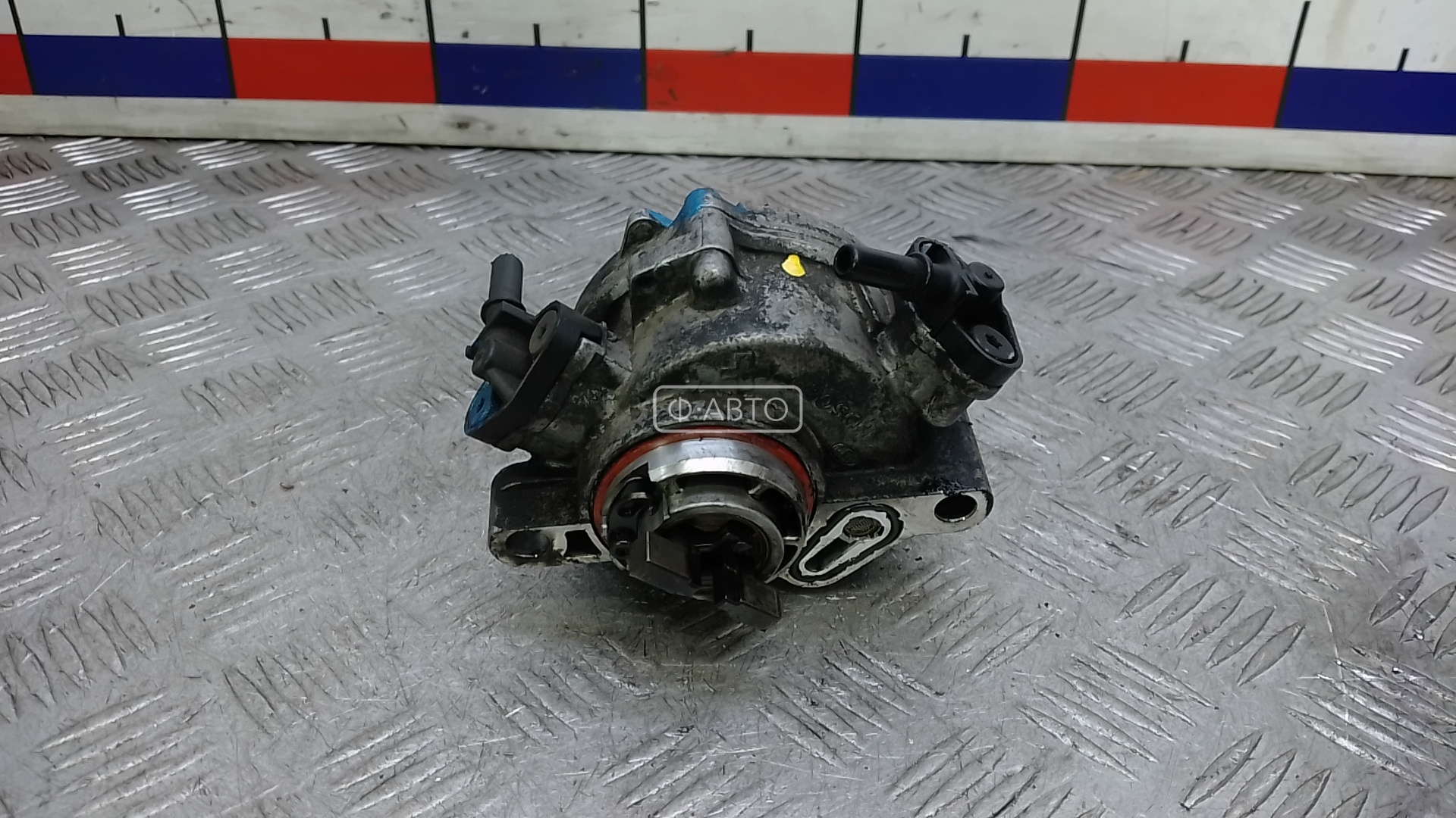 Насос вакуумный