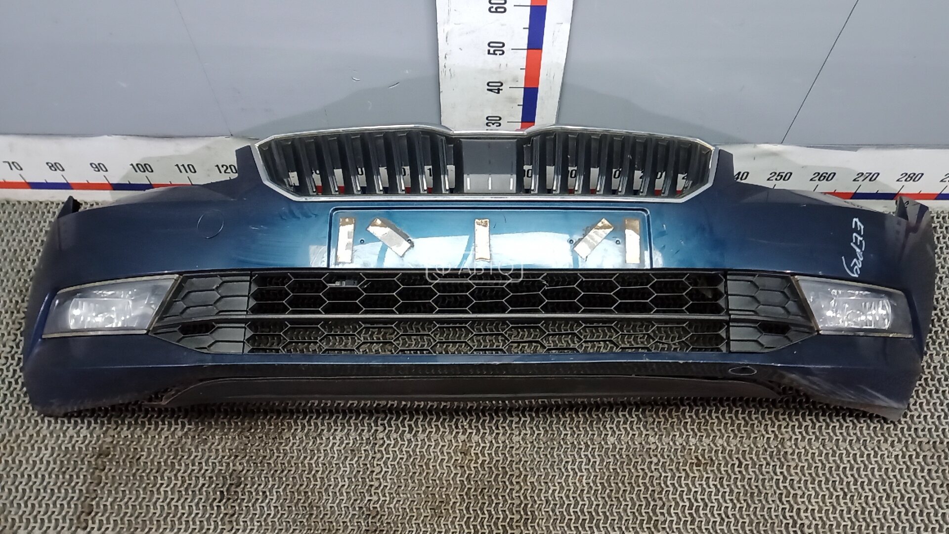 Бампер передний