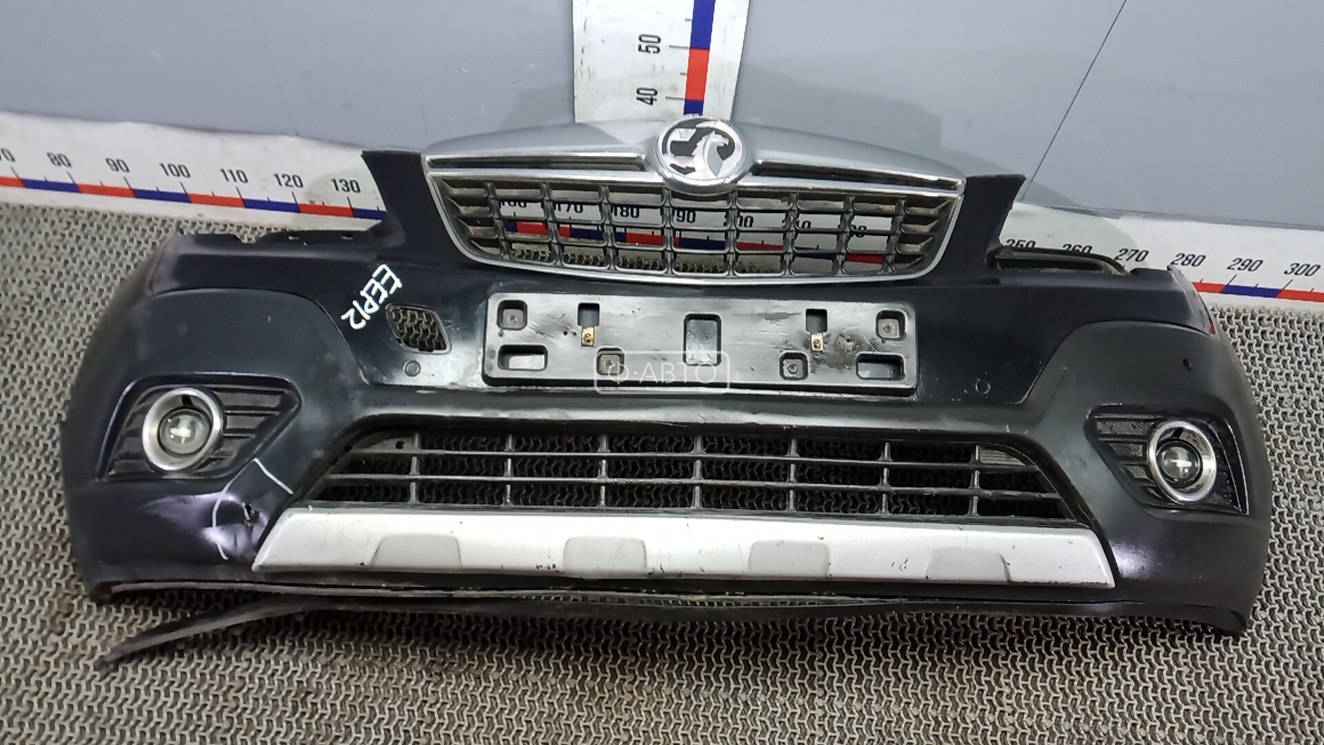 Бампер передний