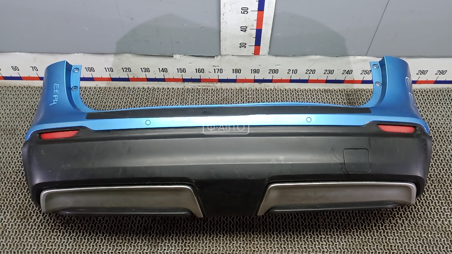 Бампер задний