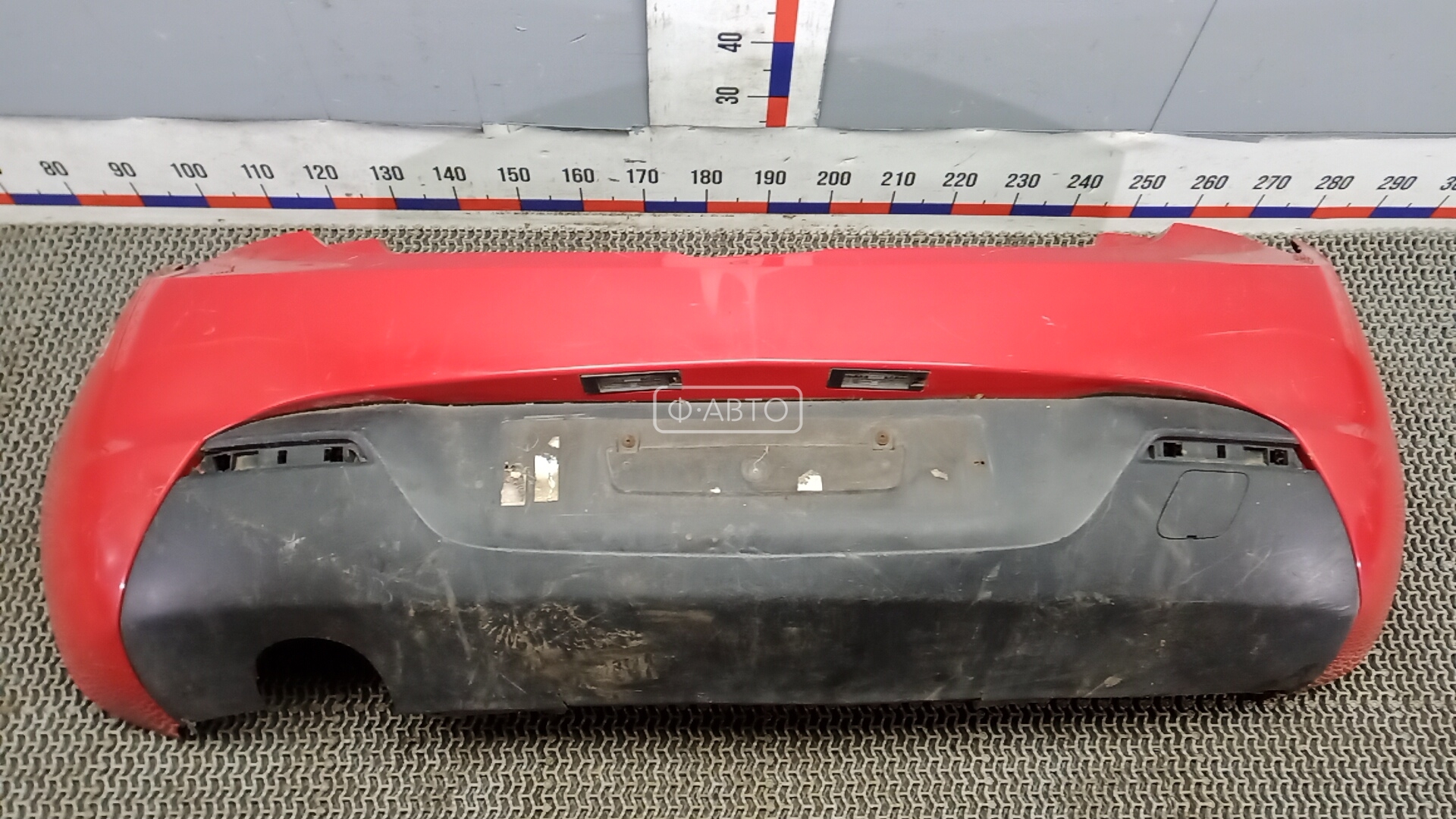 Бампер задний