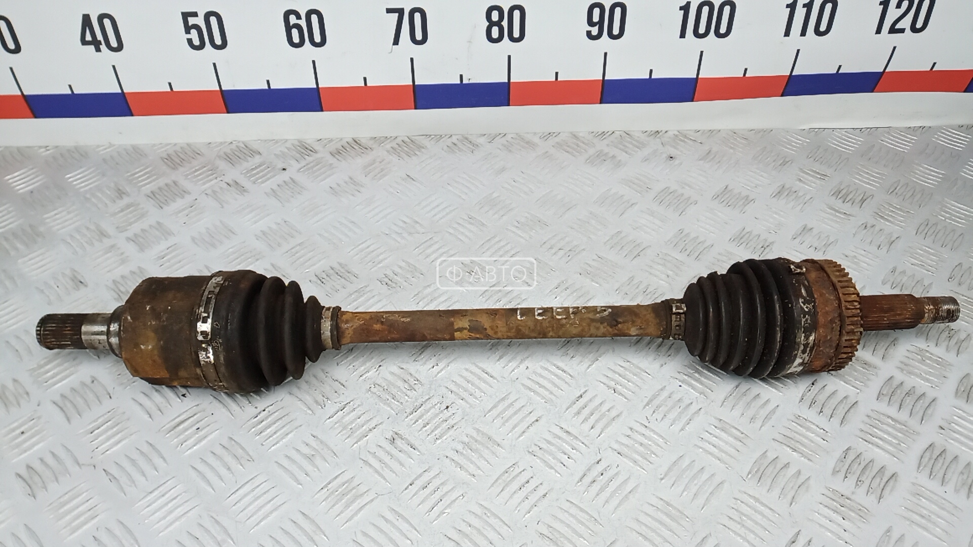 Привод передний левый