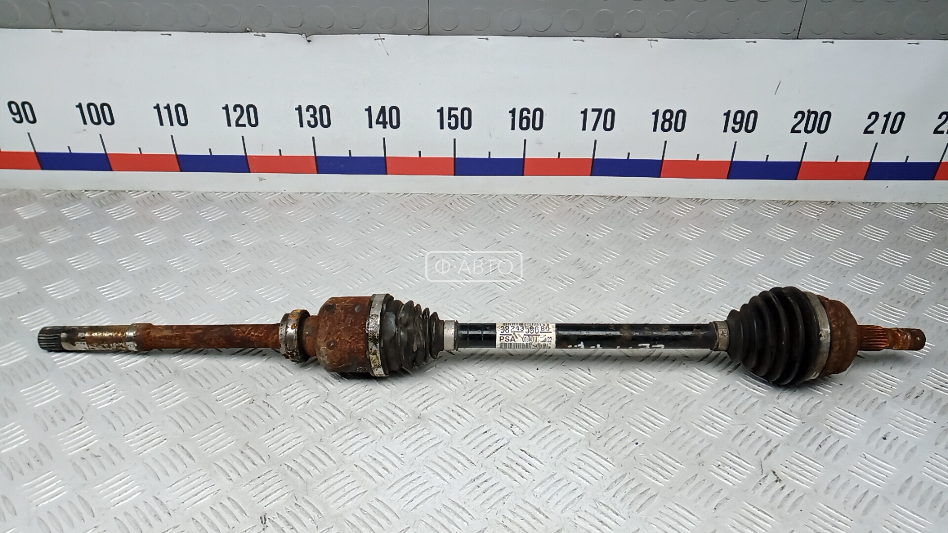 Привод передний правый