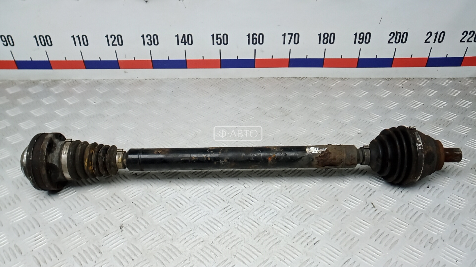 Привод передний правый