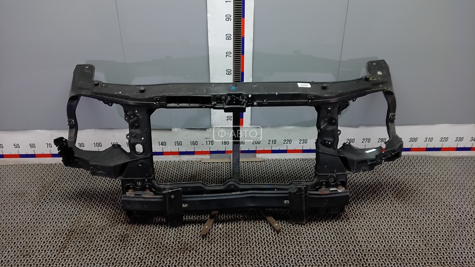 Передняя панель крепления облицовки (телевизор)