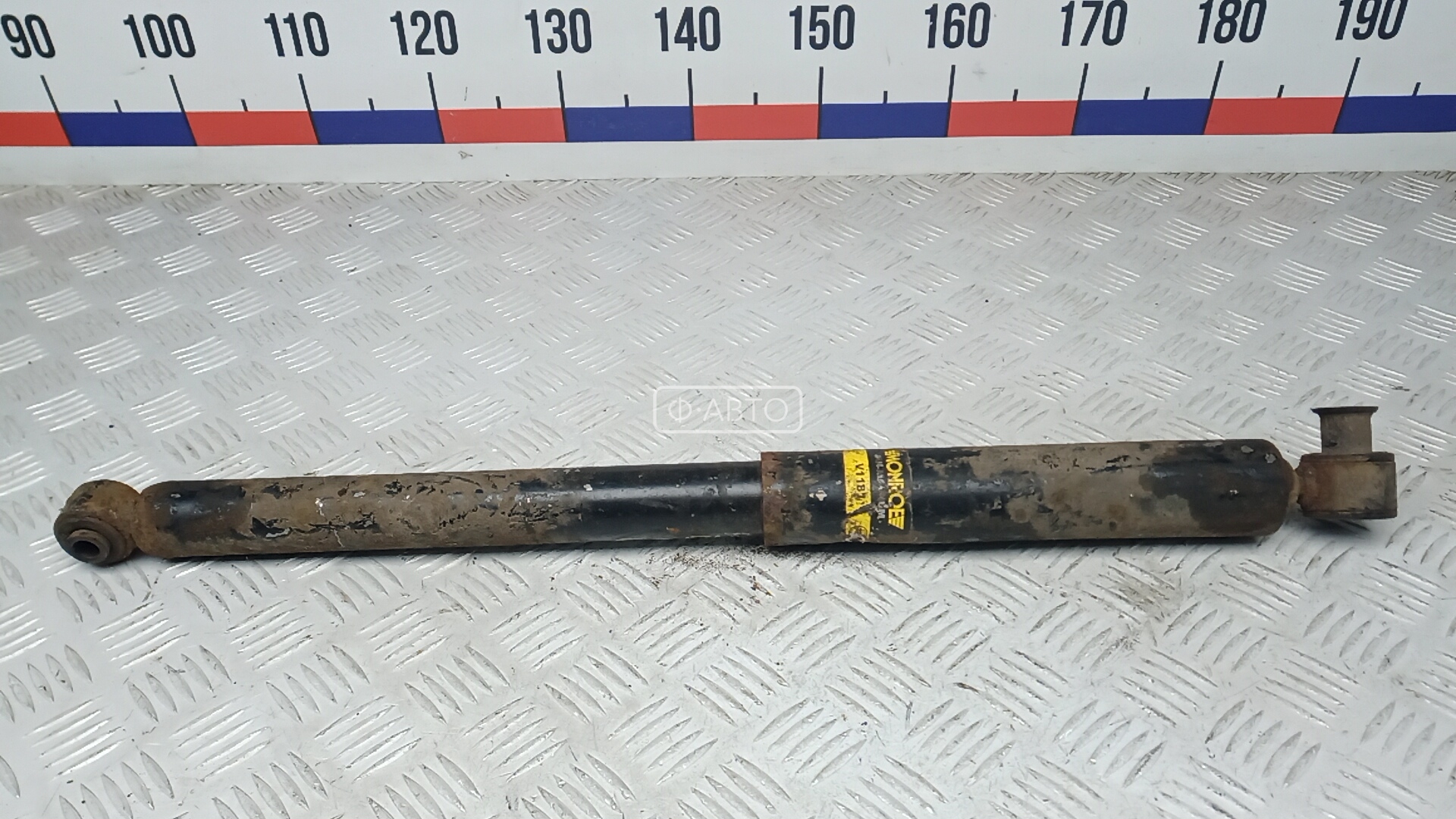 Амортизатор задний