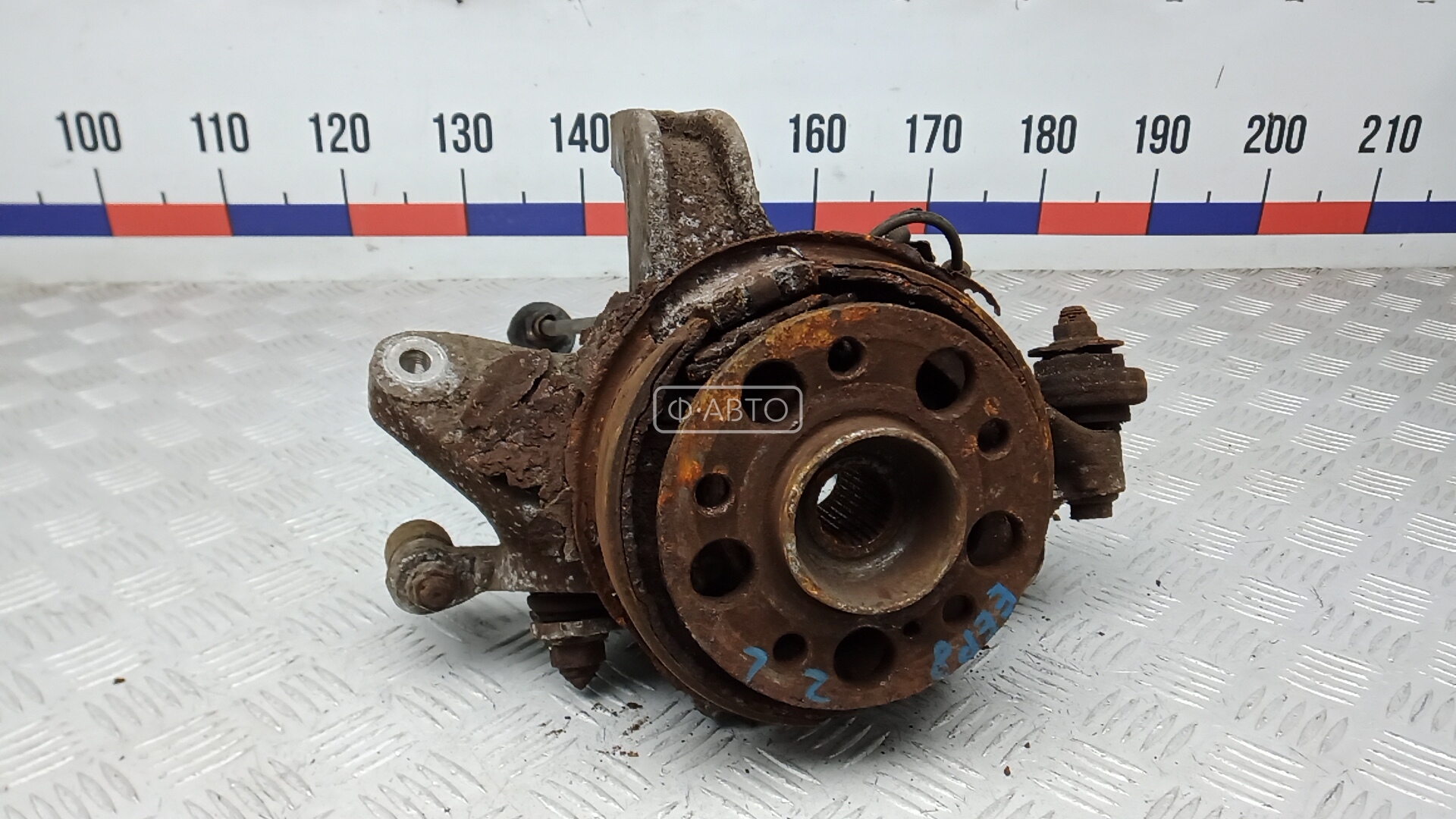 Ступица задняя левая