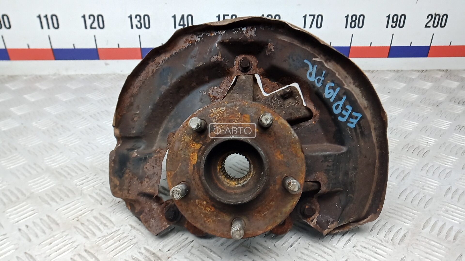 Ступица передняя правая