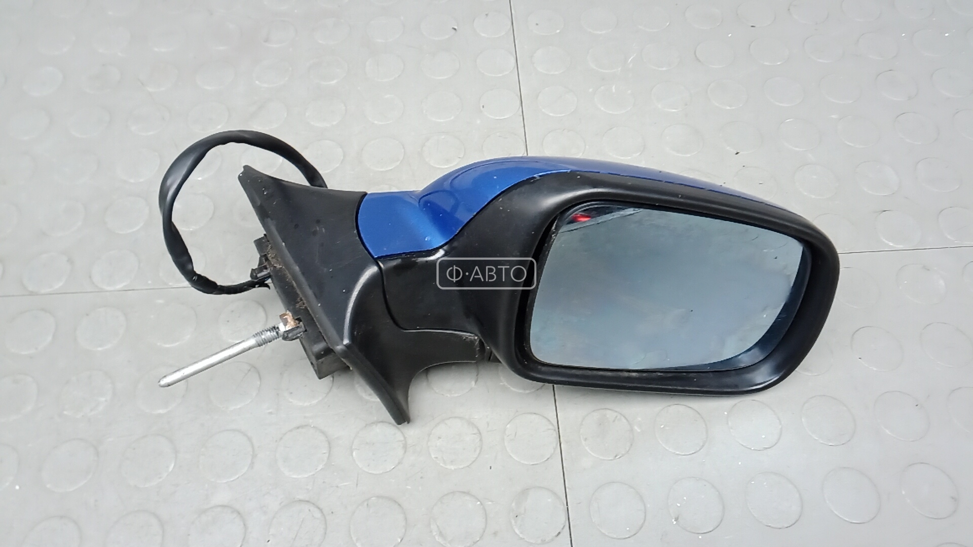 Зеркало наружное правое