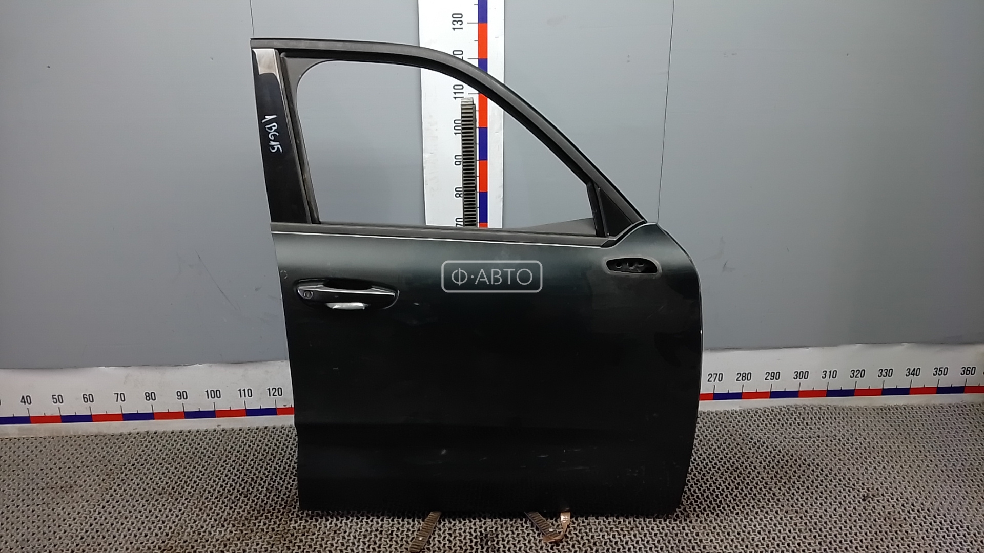 Дверь передняя правая