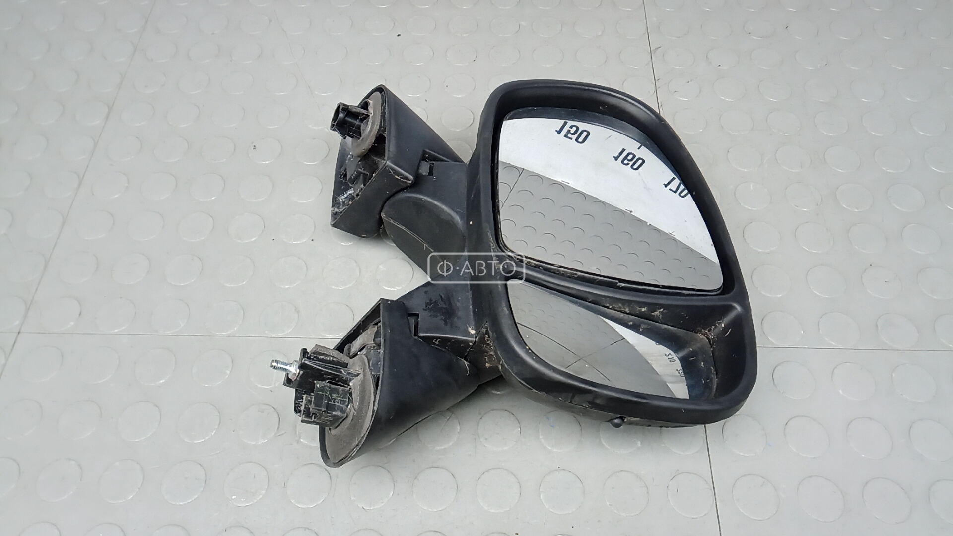 Зеркало наружное правое