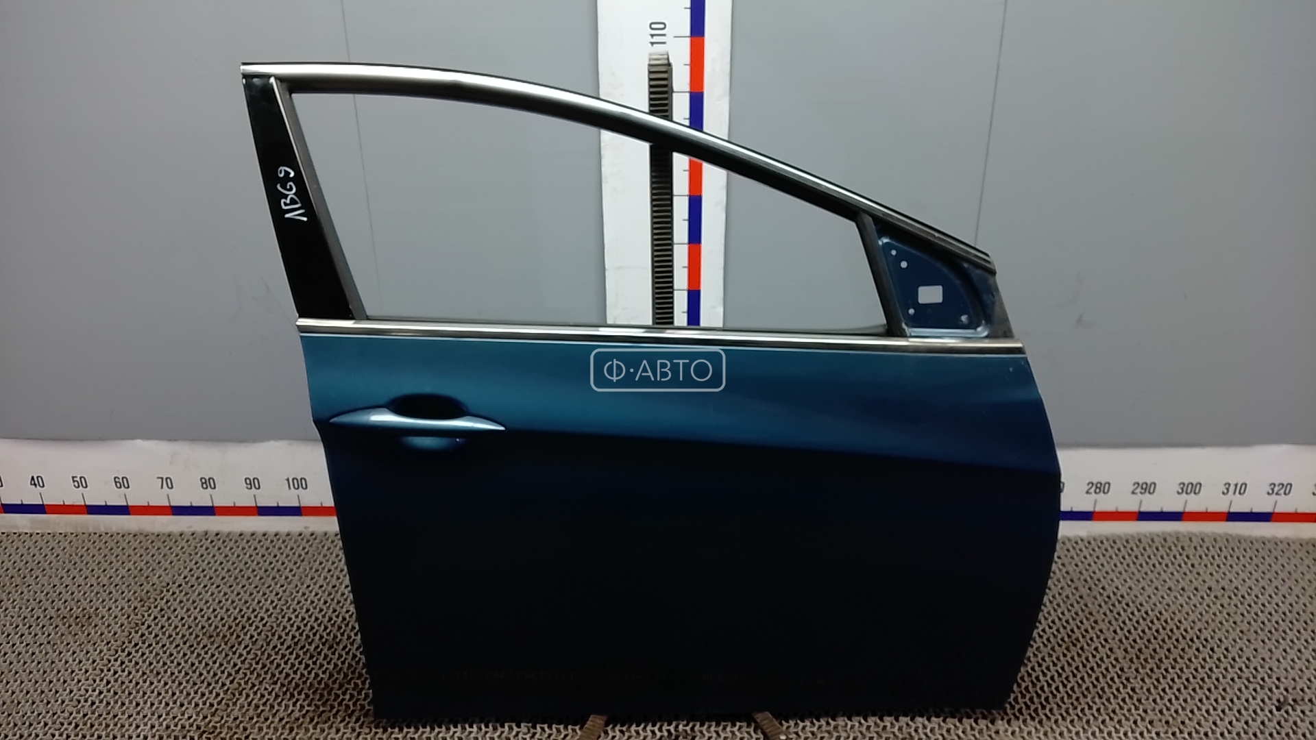 Дверь передняя правая