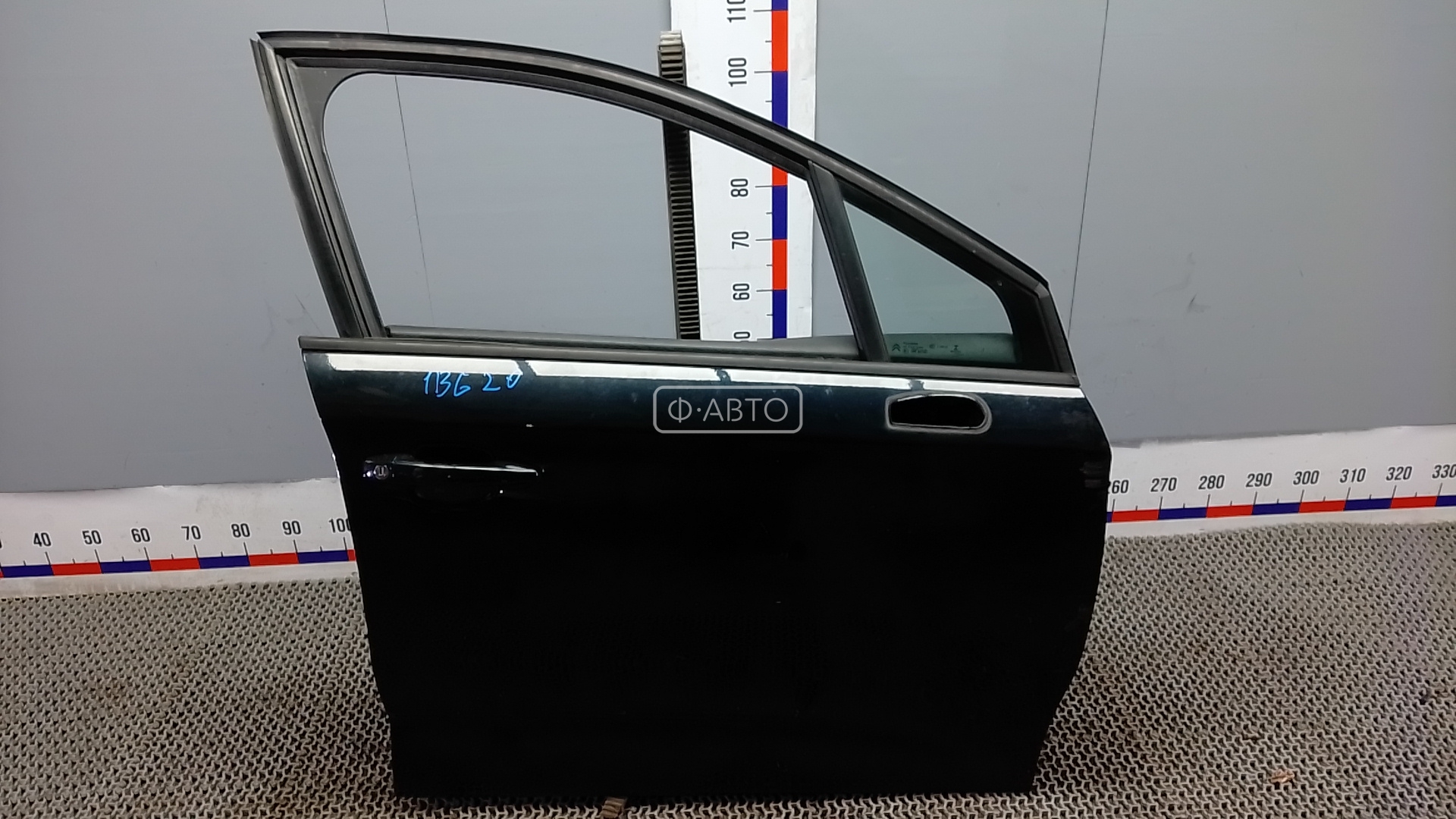 Дверь передняя правая