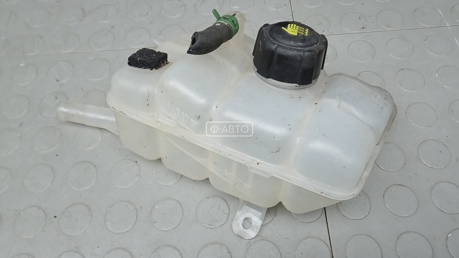 Бачок расширительный