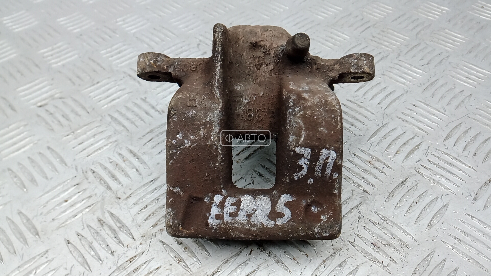 Суппорт тормозной задний правый