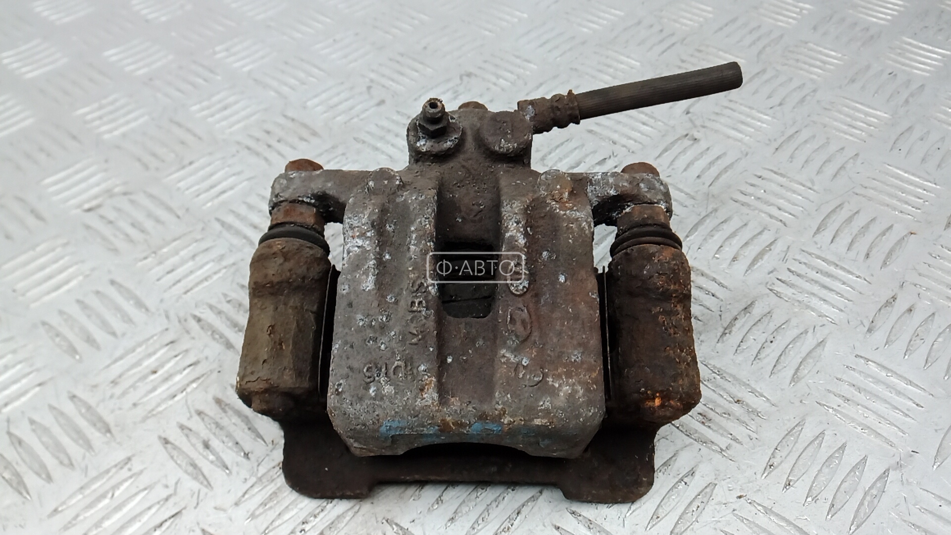 Суппорт тормозной задний левый