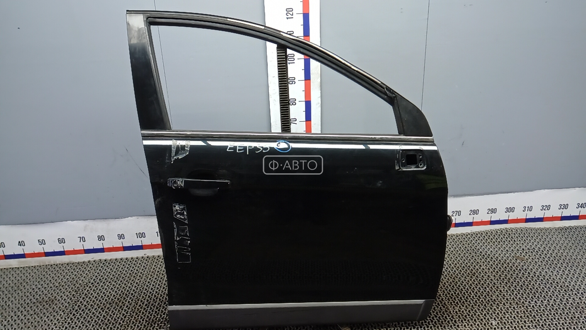 Дверь передняя правая