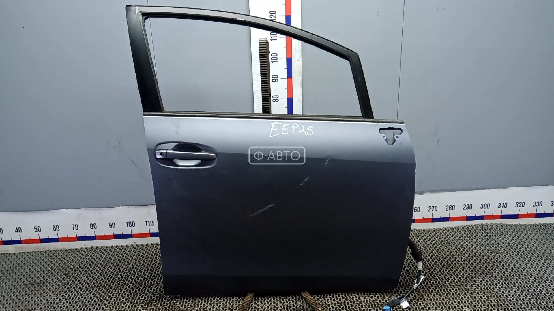 Дверь передняя правая